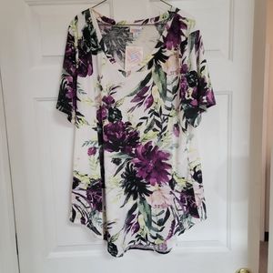 NWT LulaRoe Iris Tunic Top